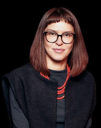 <p>Helen<br />
Velychko</p>
