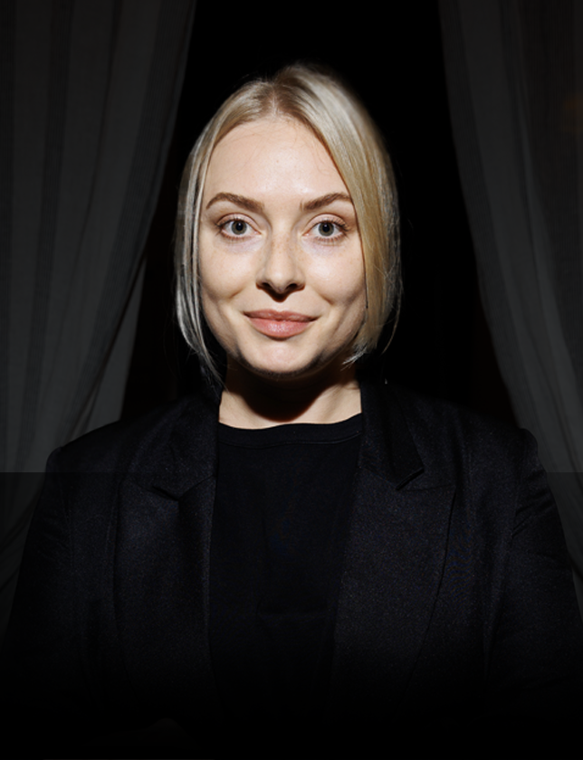 <p>Yana</p>
